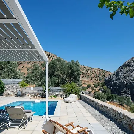 Evgoro Luxury Suites Agia Galini Dış mekan fotoğraf