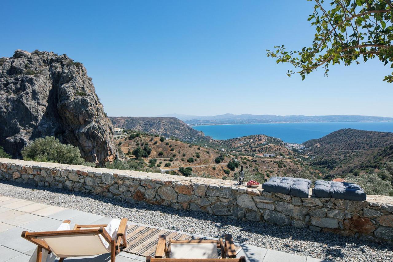 Evgoro Luxury Villa
